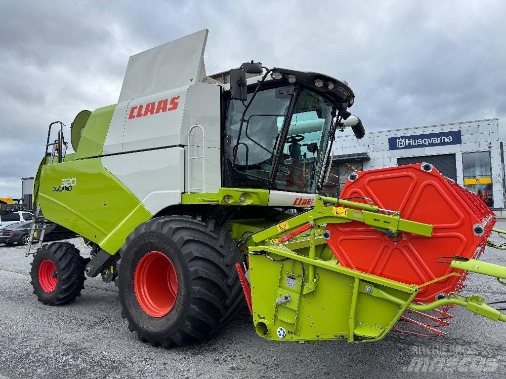 CLAAS Tucano 320 聯合收穫機