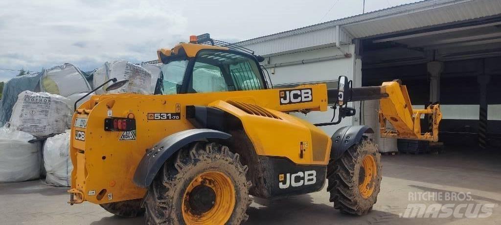 JCB 531-70 伸縮臂操作車