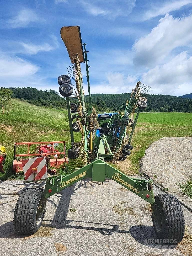 Krone Swadro 907 堆草機