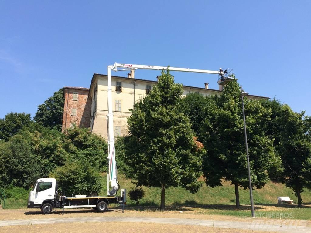 Cela DT 28 卡車裝載高空作業車