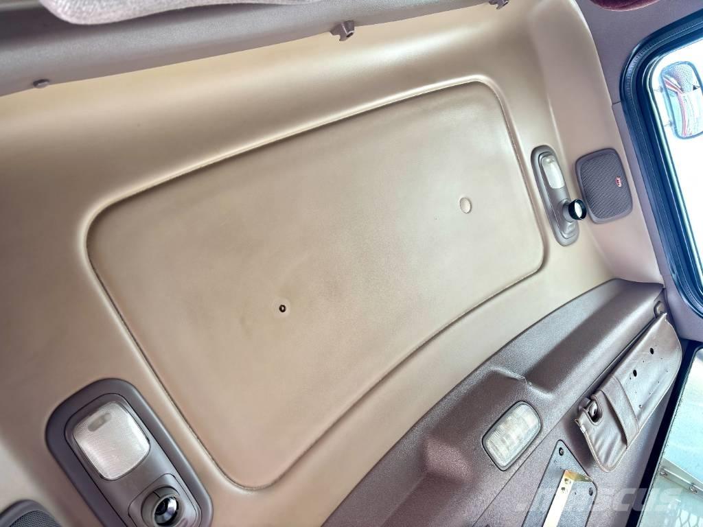 Peterbilt 389 救援車