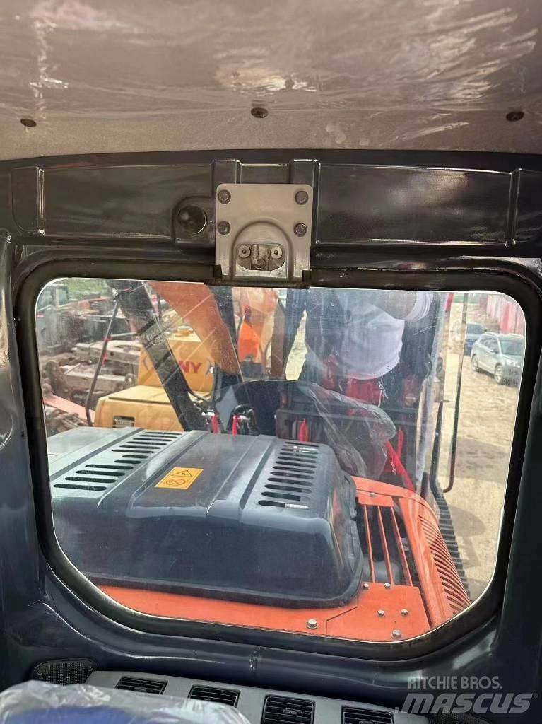Hitachi 130 履帶式 挖土機/掘鑿機/挖掘機