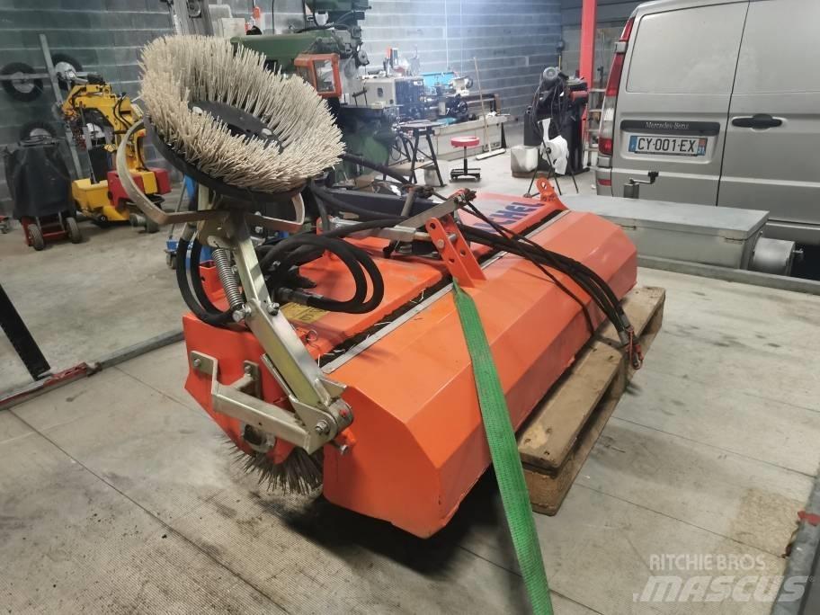 Tuchel Simplex 135HD 掃倉機