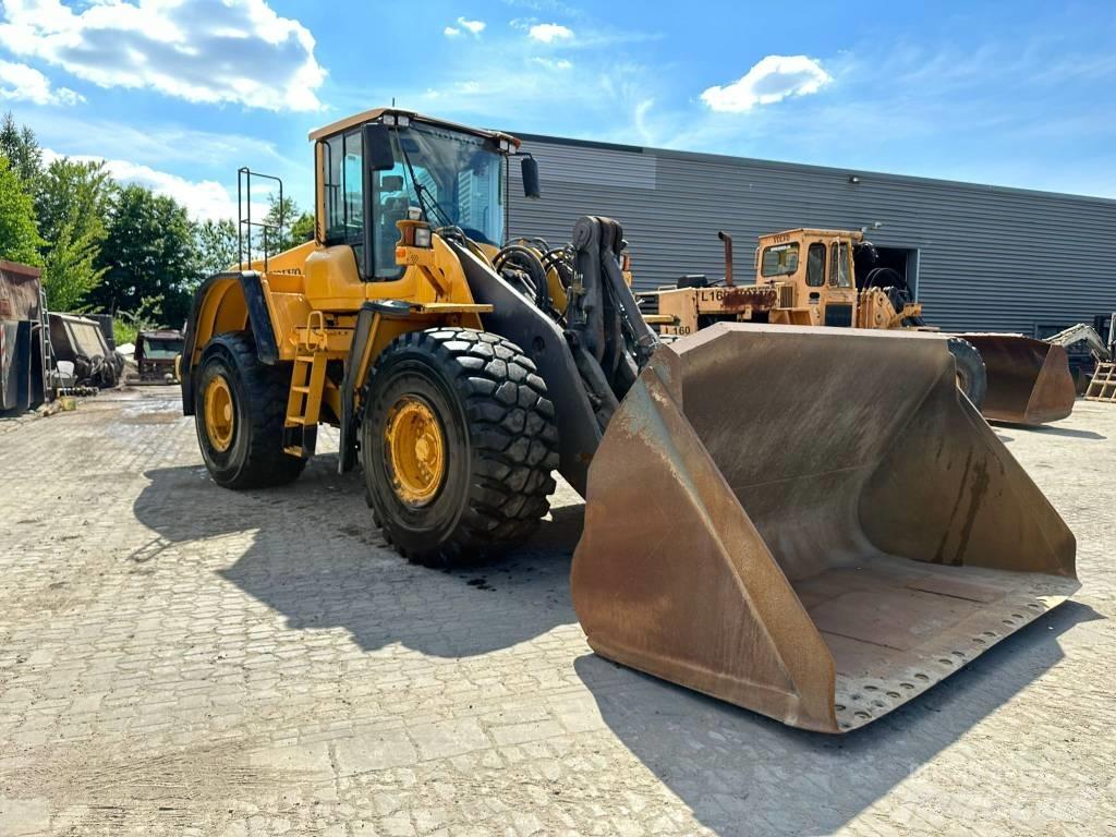 Volvo L180F 輪胎式裝載機