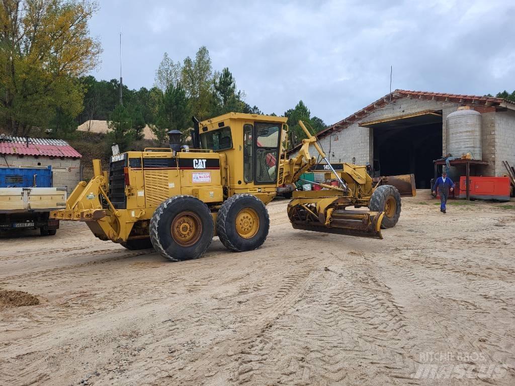 CAT 140 H 平土機