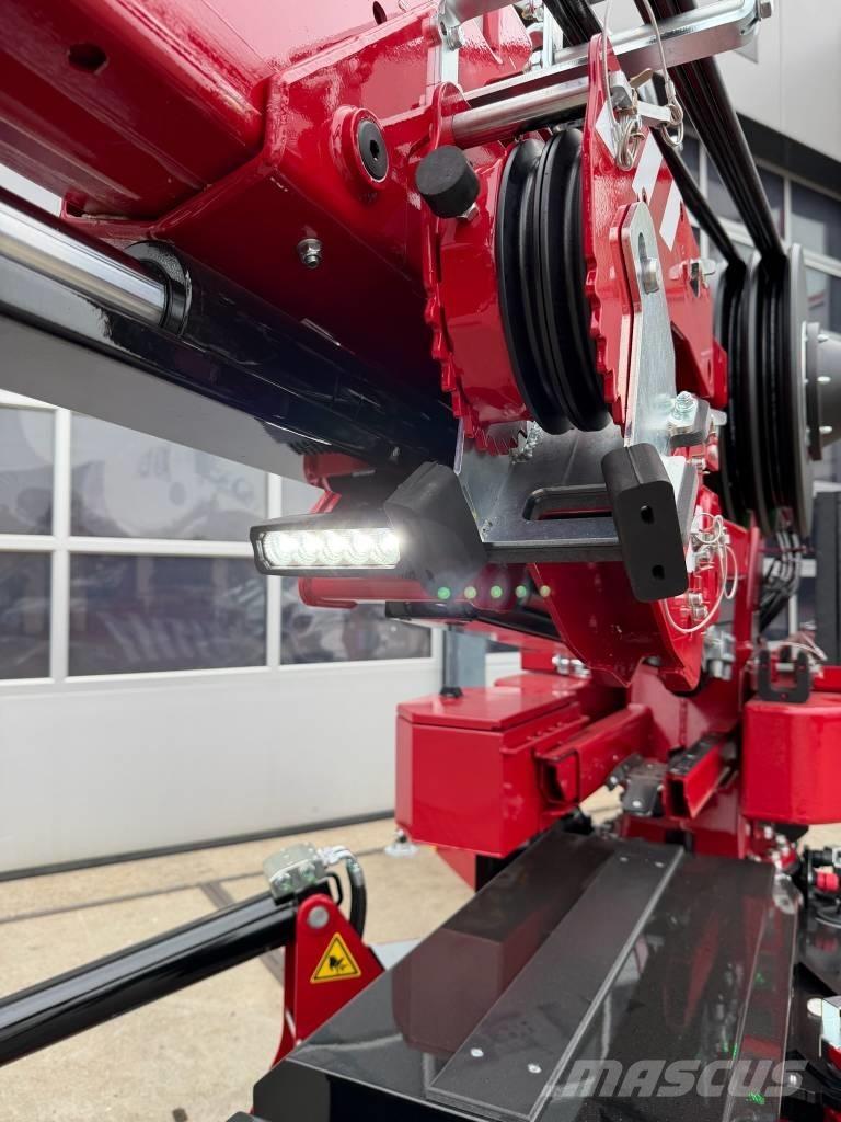 Hoeflon C6e 小型起重機