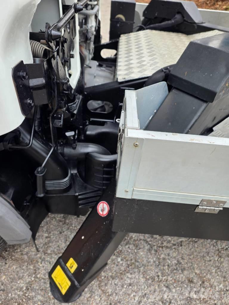 Palfinger P 200 A 卡車裝載高空作業車