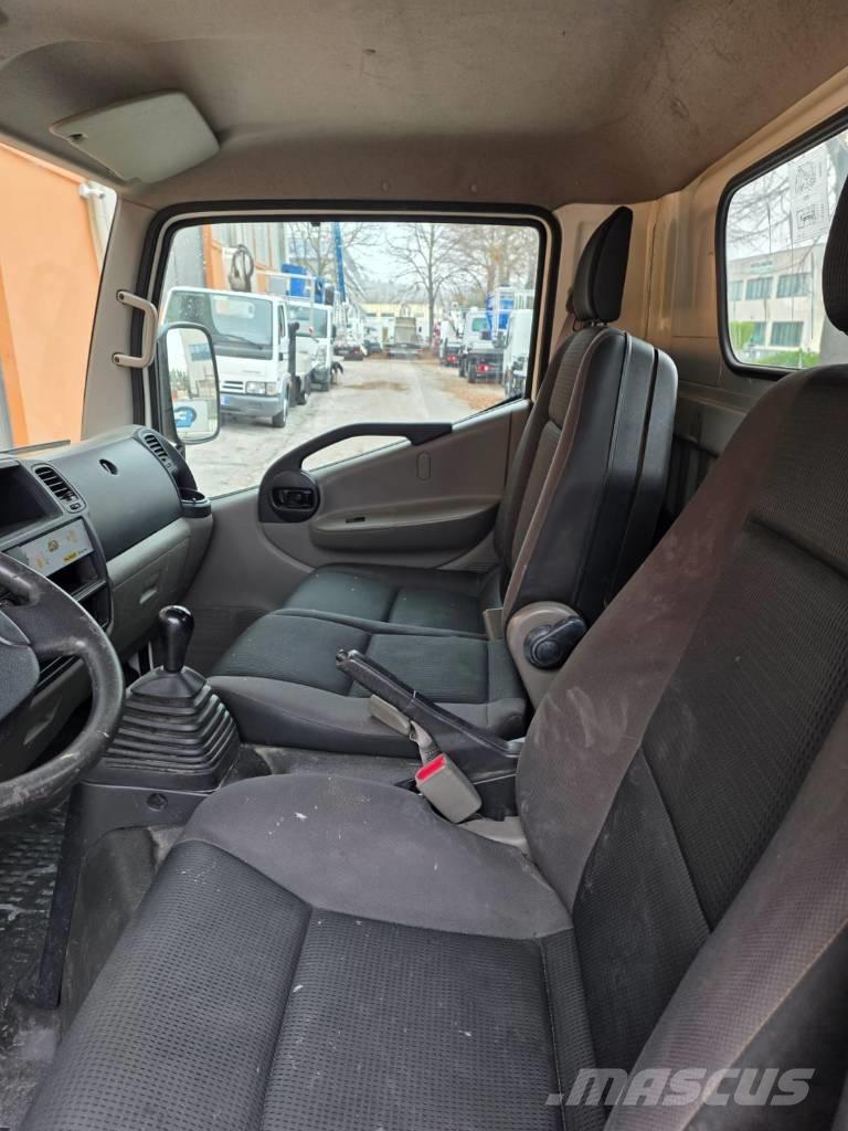 Palfinger P 200 A 卡車裝載高空作業車