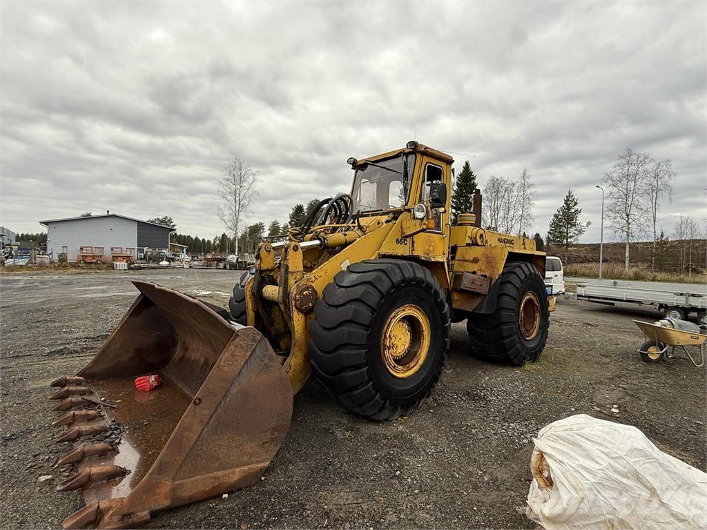 Hanomag C66 輪胎式裝載機