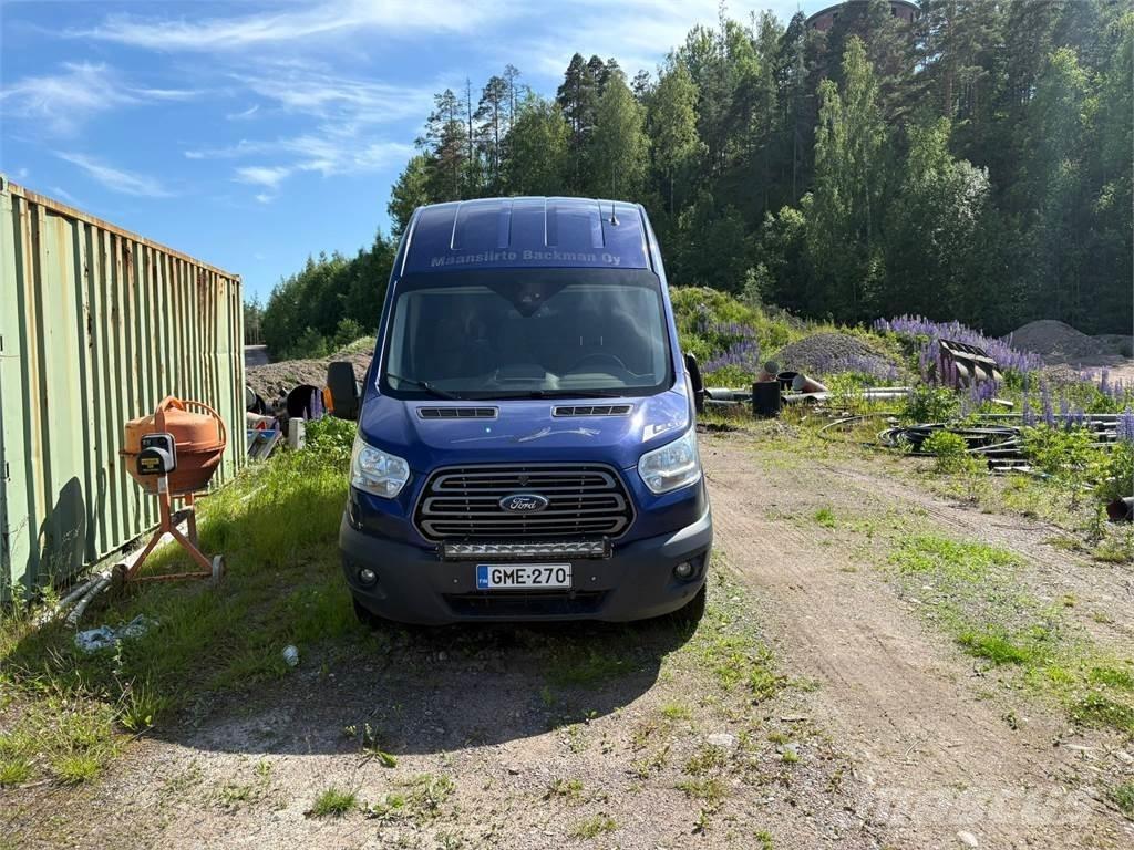 Ford Transit 露營車和有篷卡車