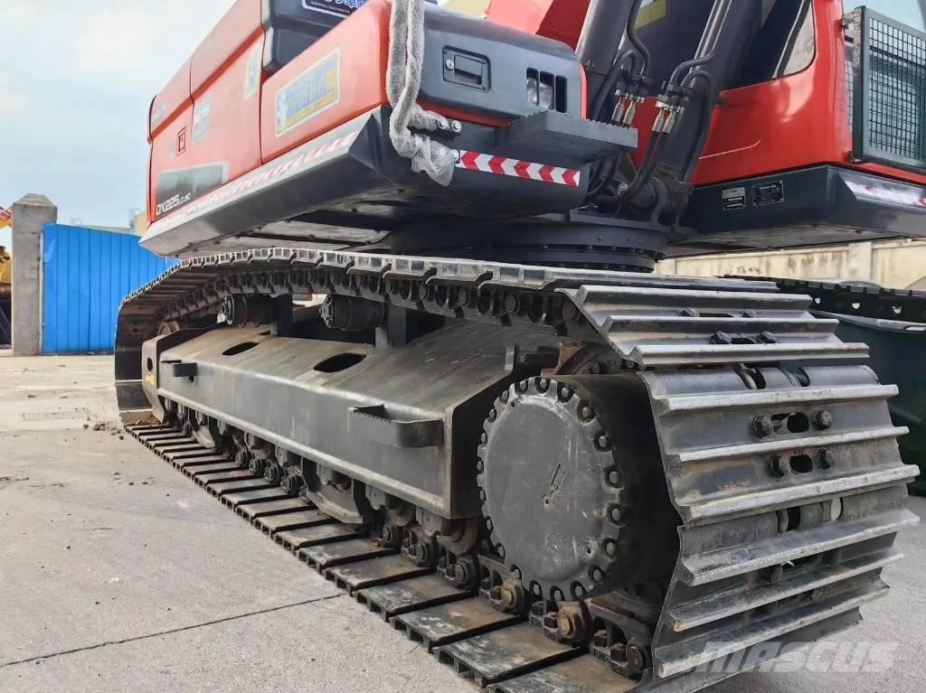 Doosan DX225LC-9C 履帶式 挖土機/掘鑿機/挖掘機