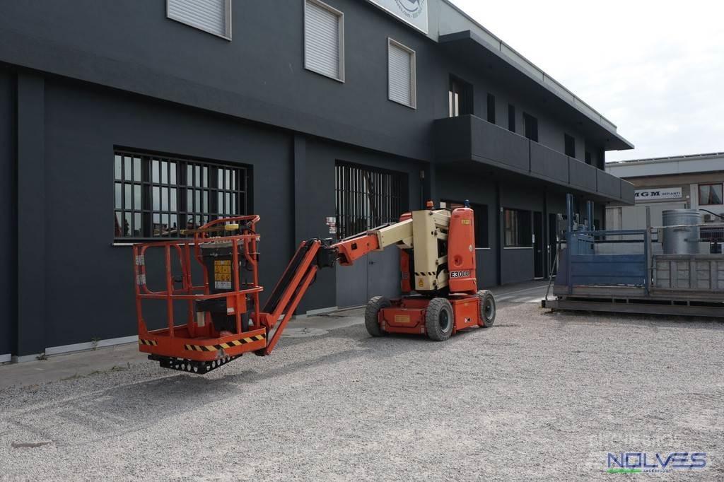JLG E300AJP 曲臂高空作業車