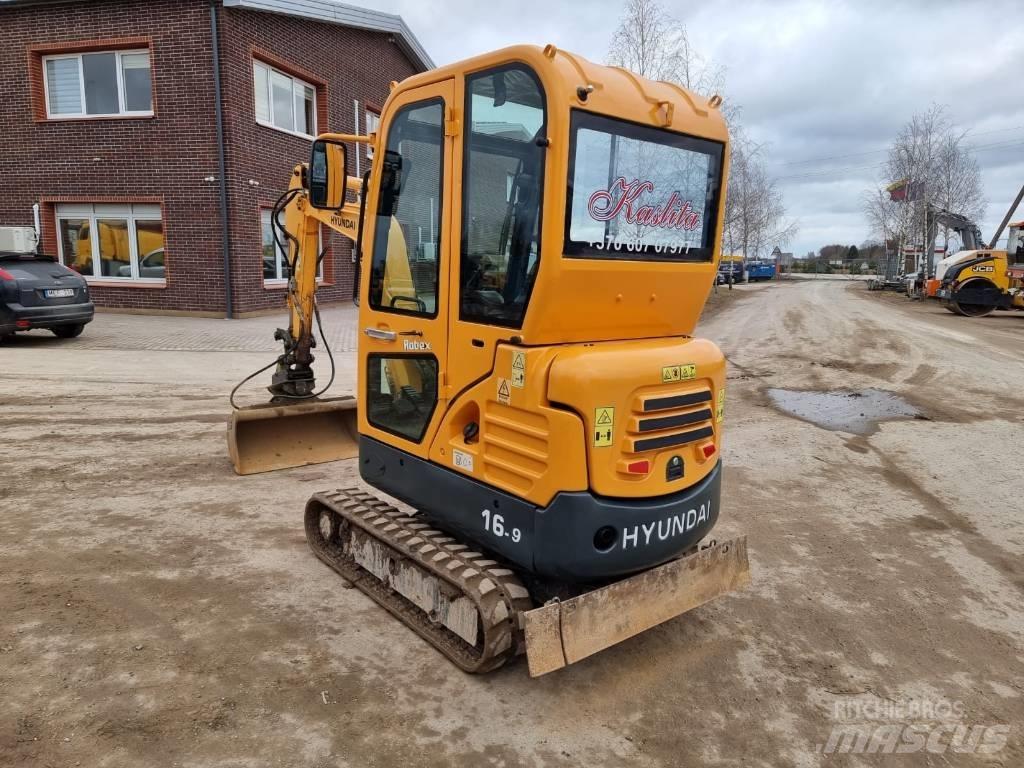 Hyundai R16-9 小型挖土機/掘鑿機<7t(小型挖掘機)