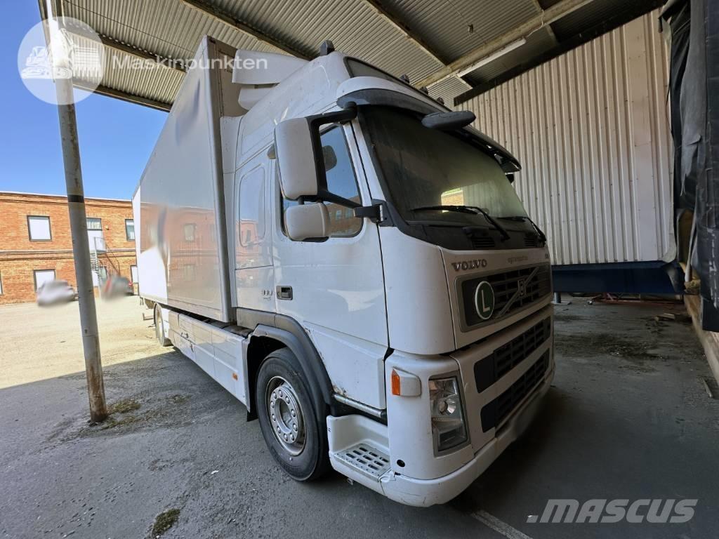 Volvo FM 300 貨箱式卡車
