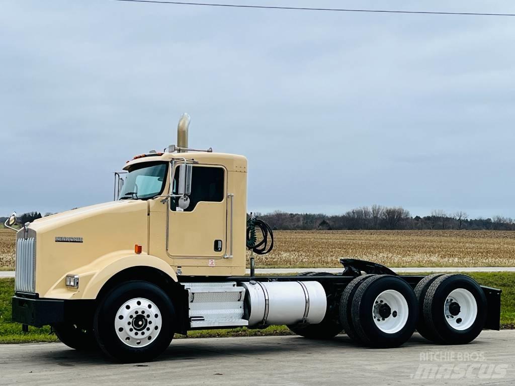 Kenworth T 800 曳引機組件