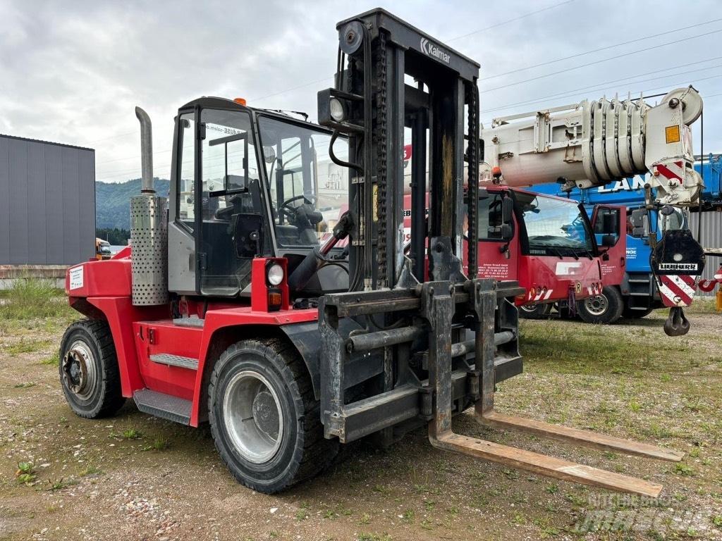 Kalmar DCE 100-6 柴油卡車