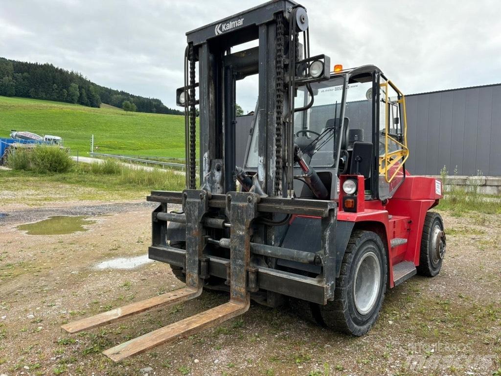 Kalmar DCE 100-6 柴油卡車