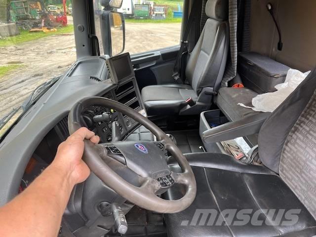 Scania R 500 起重可拆卸式卡車