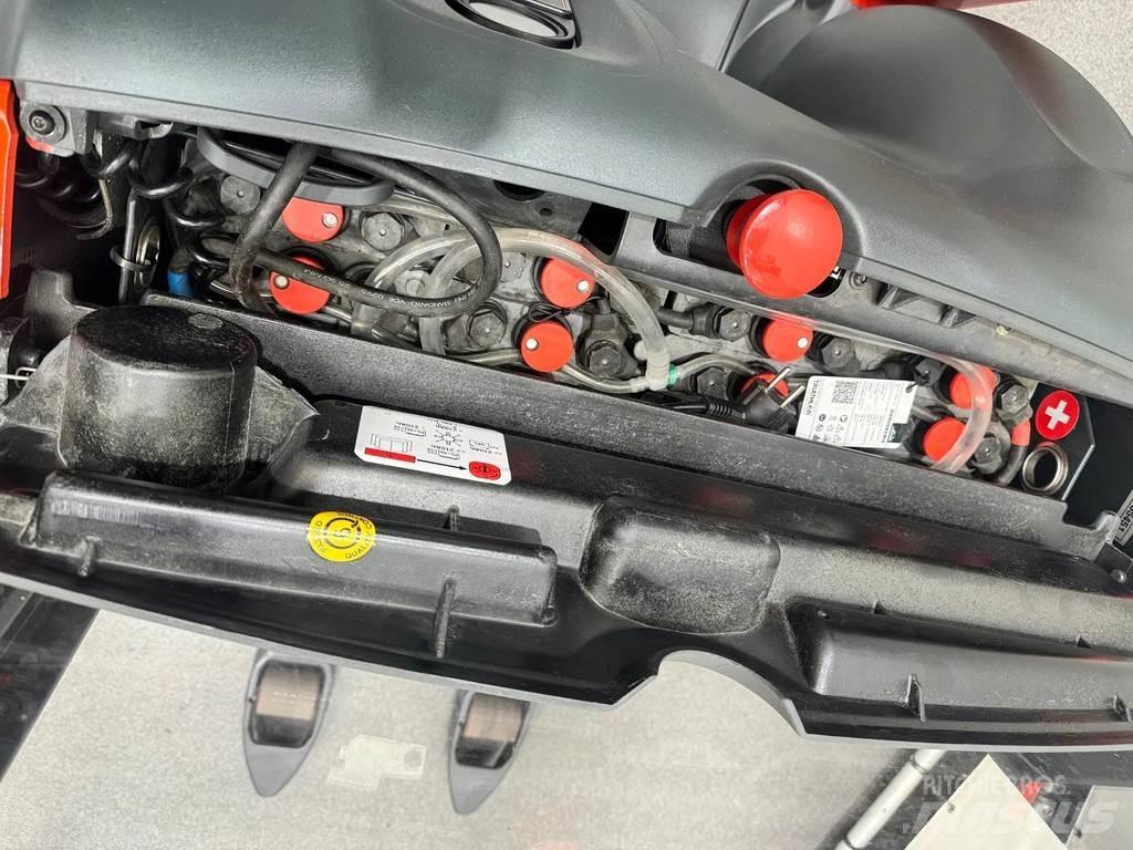 Linde L 12 行走控制式堆積機