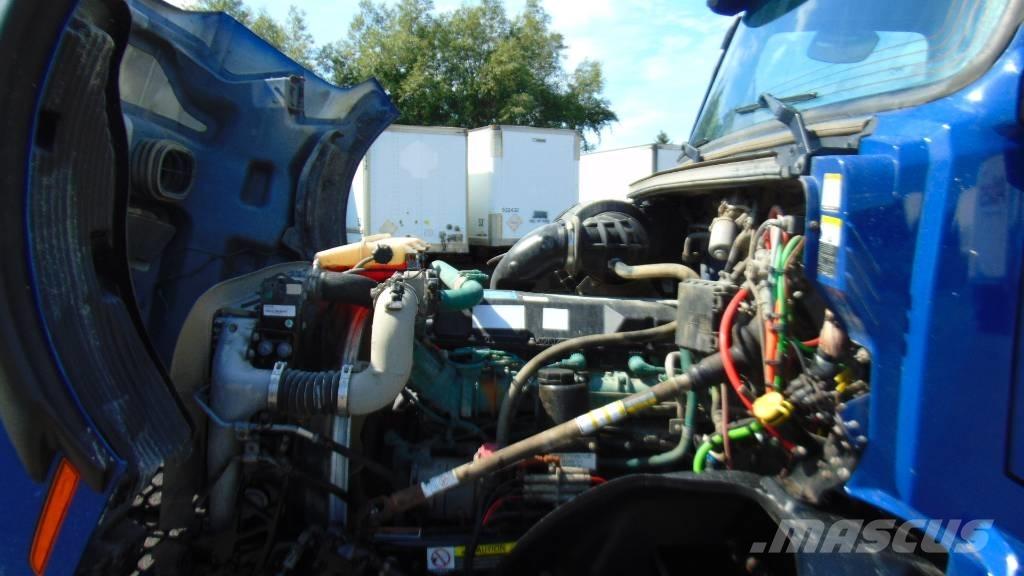 Volvo VNX 300 其他貨車