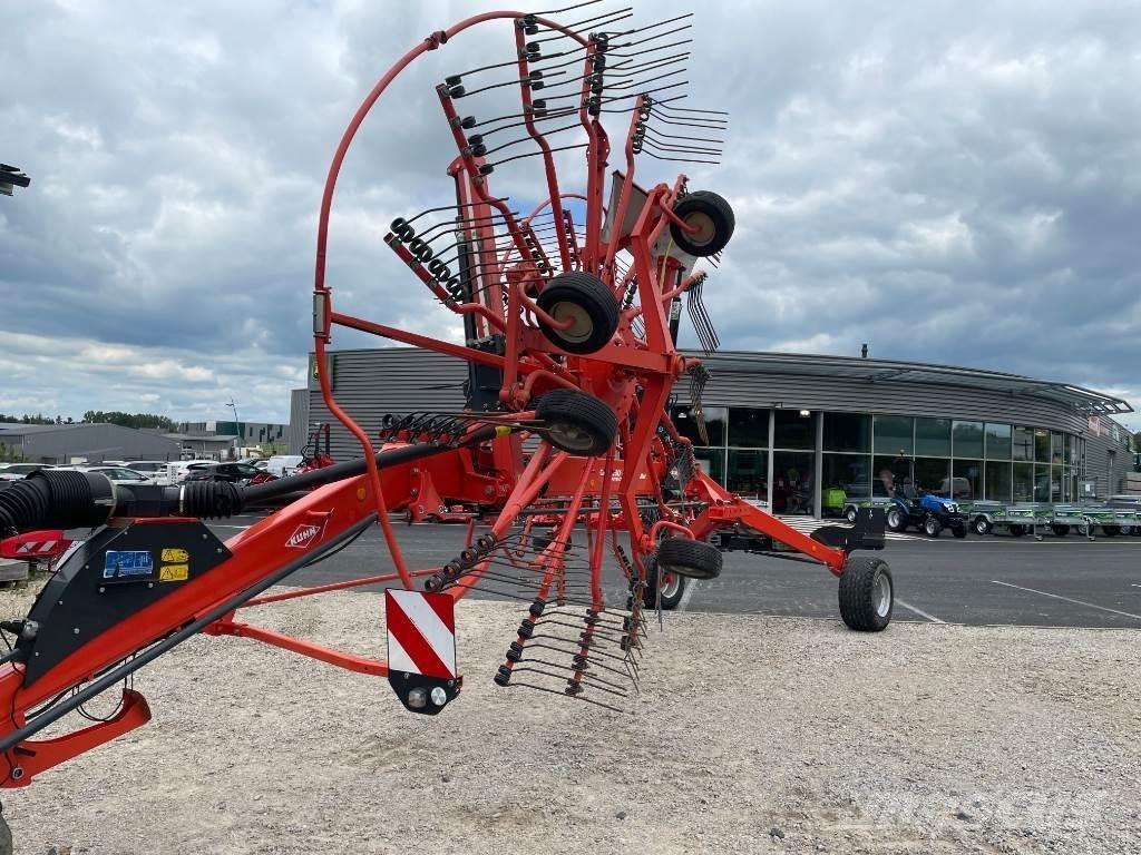 Kuhn GA 9030 堆草機