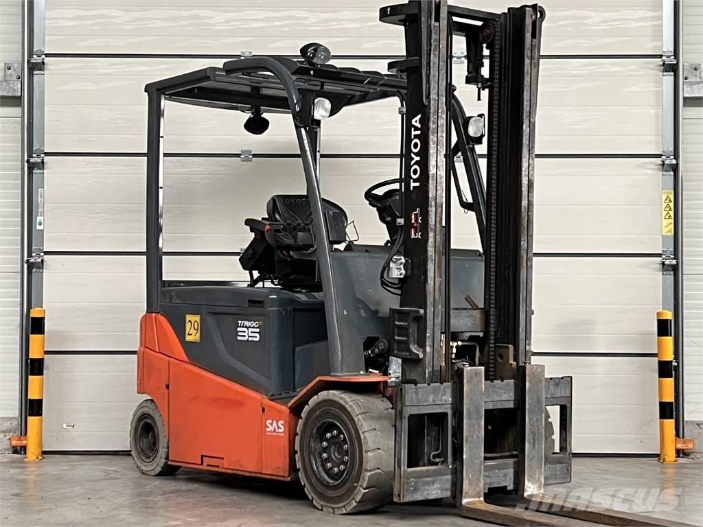 Toyota 8FBMT35 電動堆高機
