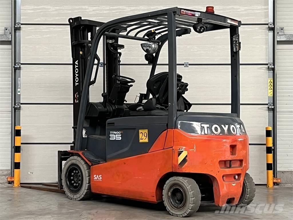 Toyota 8FBMT35 電動堆高機