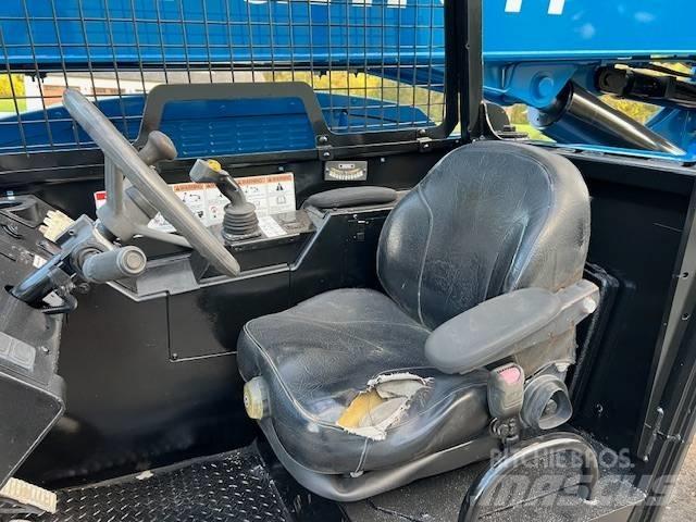 Genie GTH 844 伸縮臂操作車