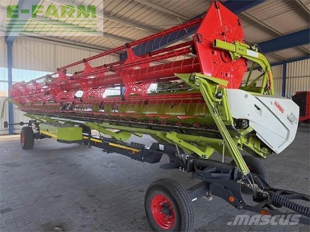 CLAAS lexion 7700 聯合收穫機