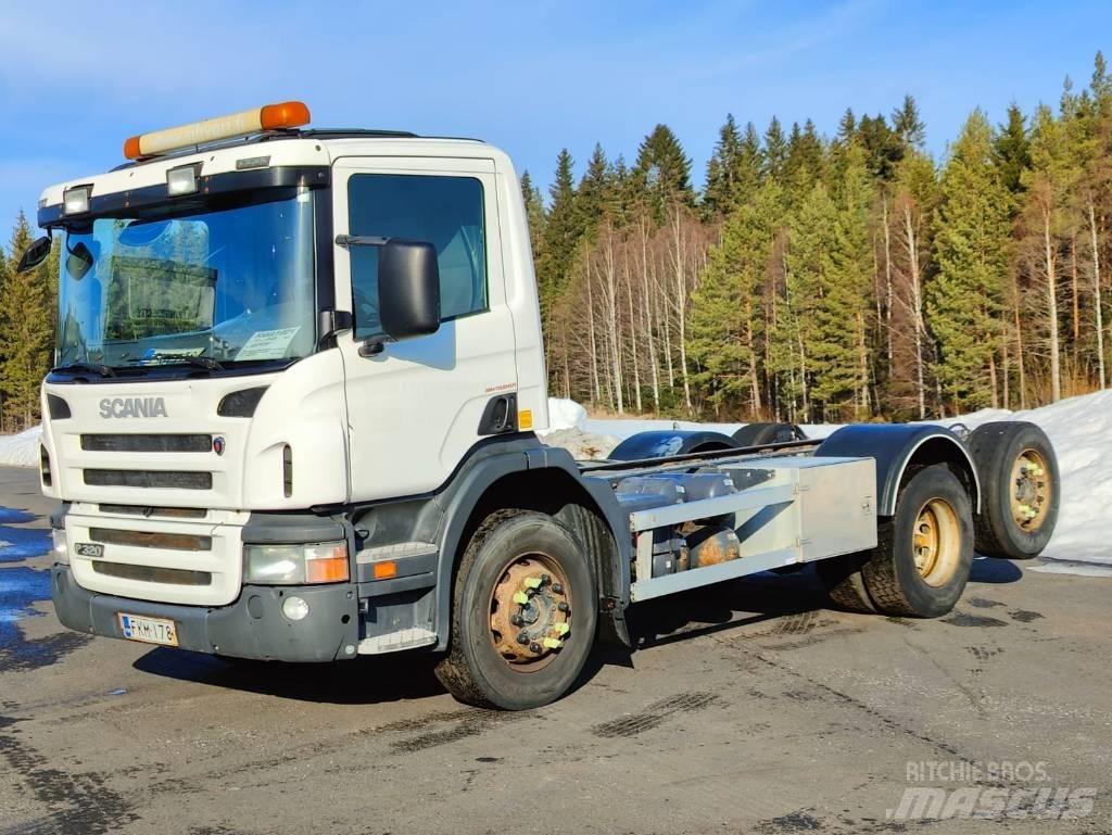 Scania P 320 商用底盤車
