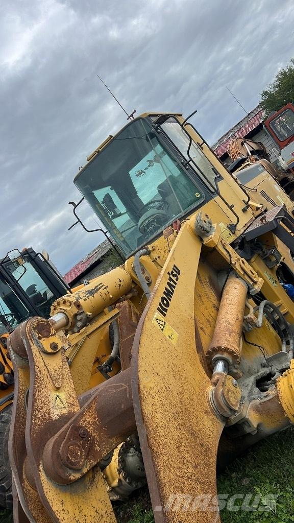 Komatsu WA 470-3H 電子設備