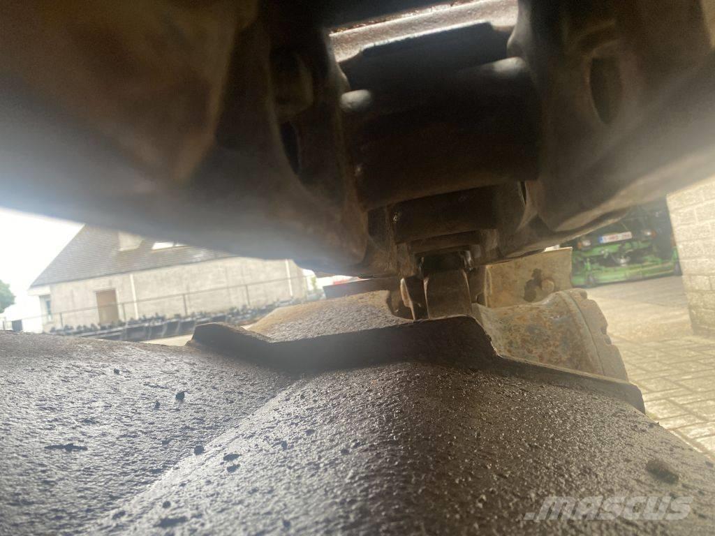 Hitachi EX 135 UR-5 履帶式 挖土機/掘鑿機/挖掘機