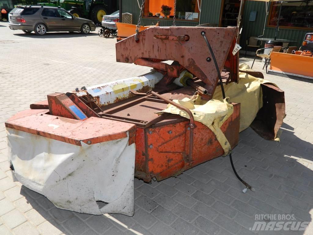 Kuhn 700F 割草劑