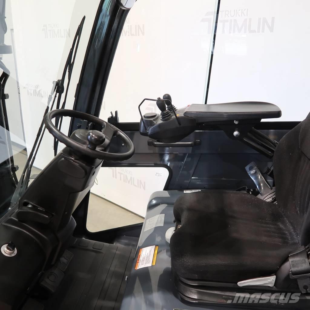 Toyota 8FBMKT25 電動堆高機