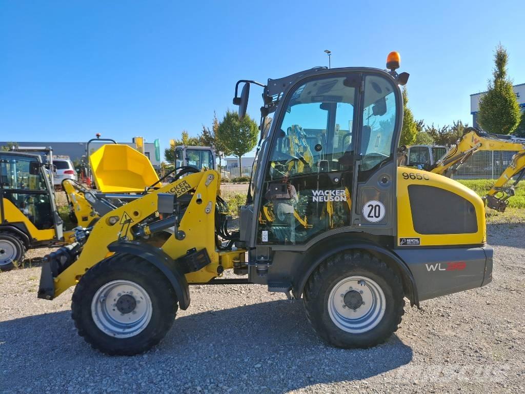 Wacker Neuson WL38 輪胎式裝載機