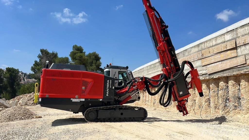 Sandvik DP 1100 i 鑽孔機