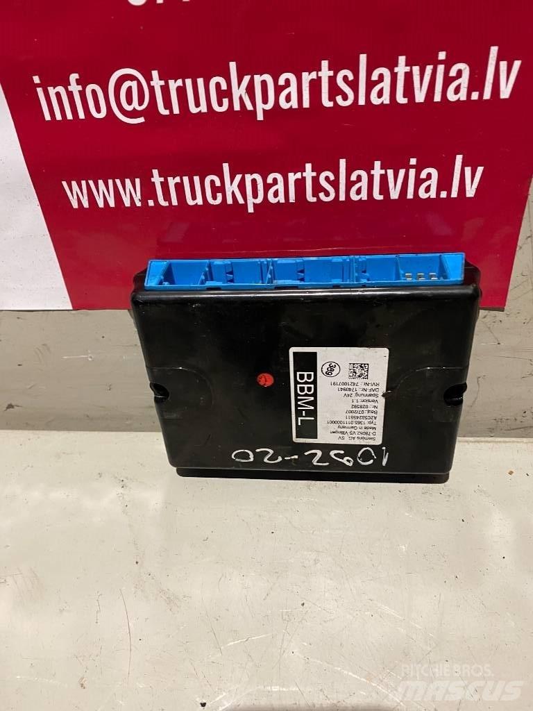 DAF XF 105.  1740941 電子設備