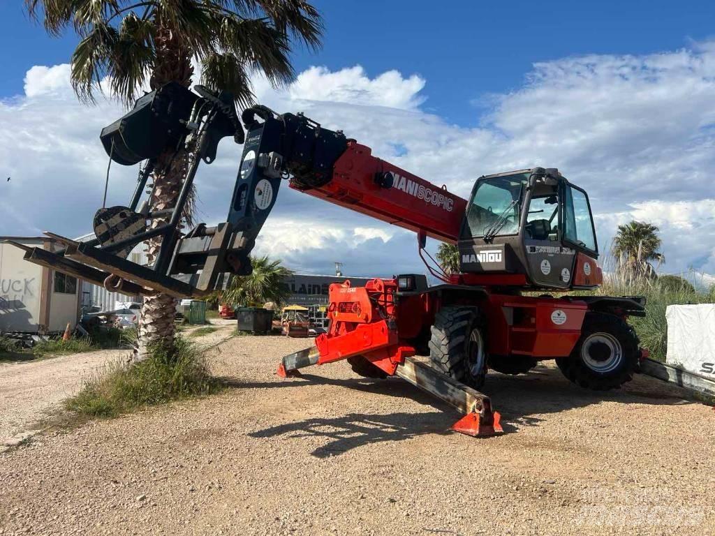Manitou MRT 2540 伸縮臂操作車
