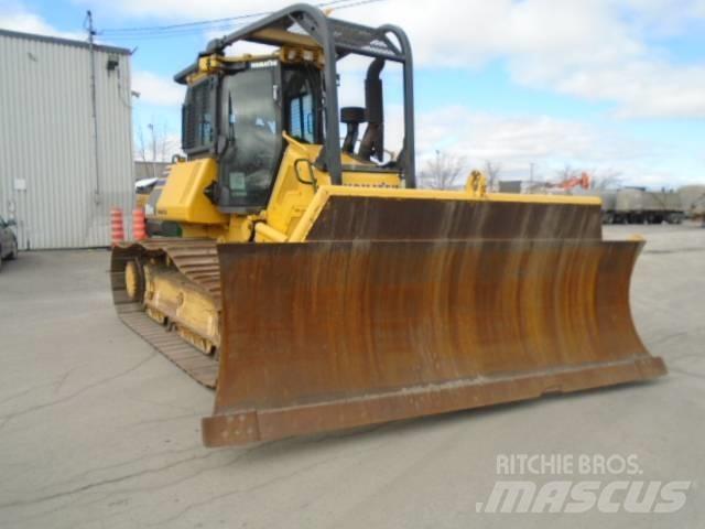 Komatsu D61PX-24 履帶推土機