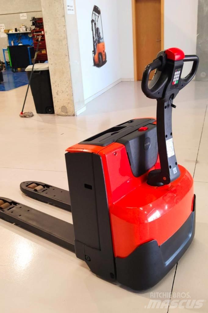 BT LWE 180 低架升降機