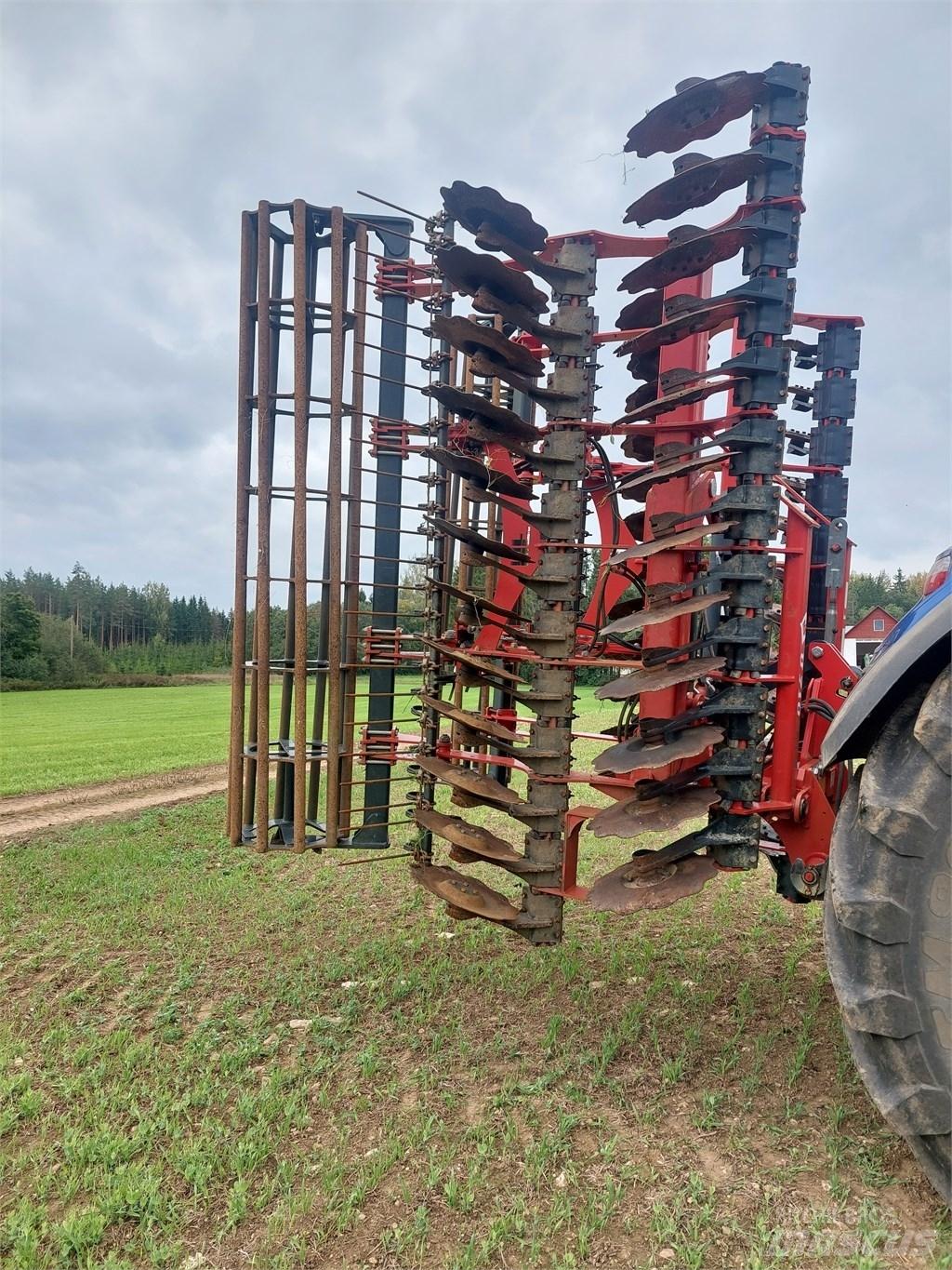 Metal-Fach U710 動力耙和旋轉式耕耘機