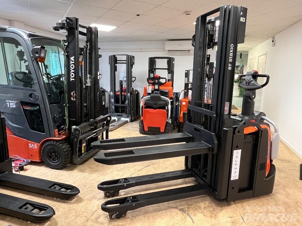 BT SPE 120 L 行走控制式堆積機
