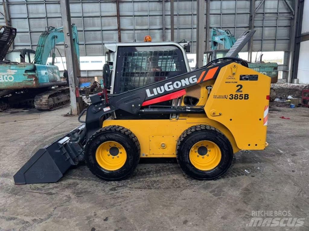 LiuGong 385 B 滑移轉向裝載機