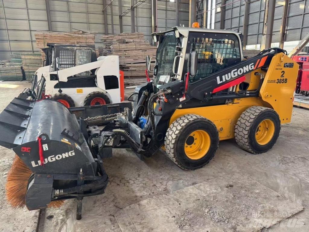 LiuGong 385 B 滑移轉向裝載機