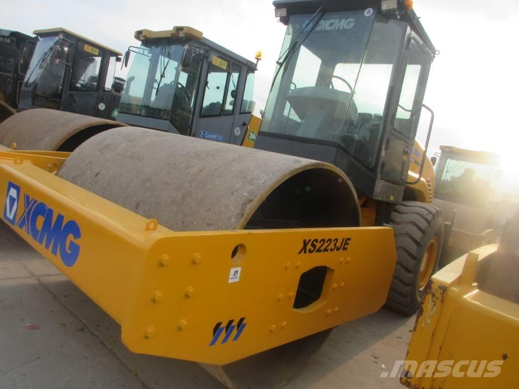 XCMG XS 223 J 單輪滾壓機