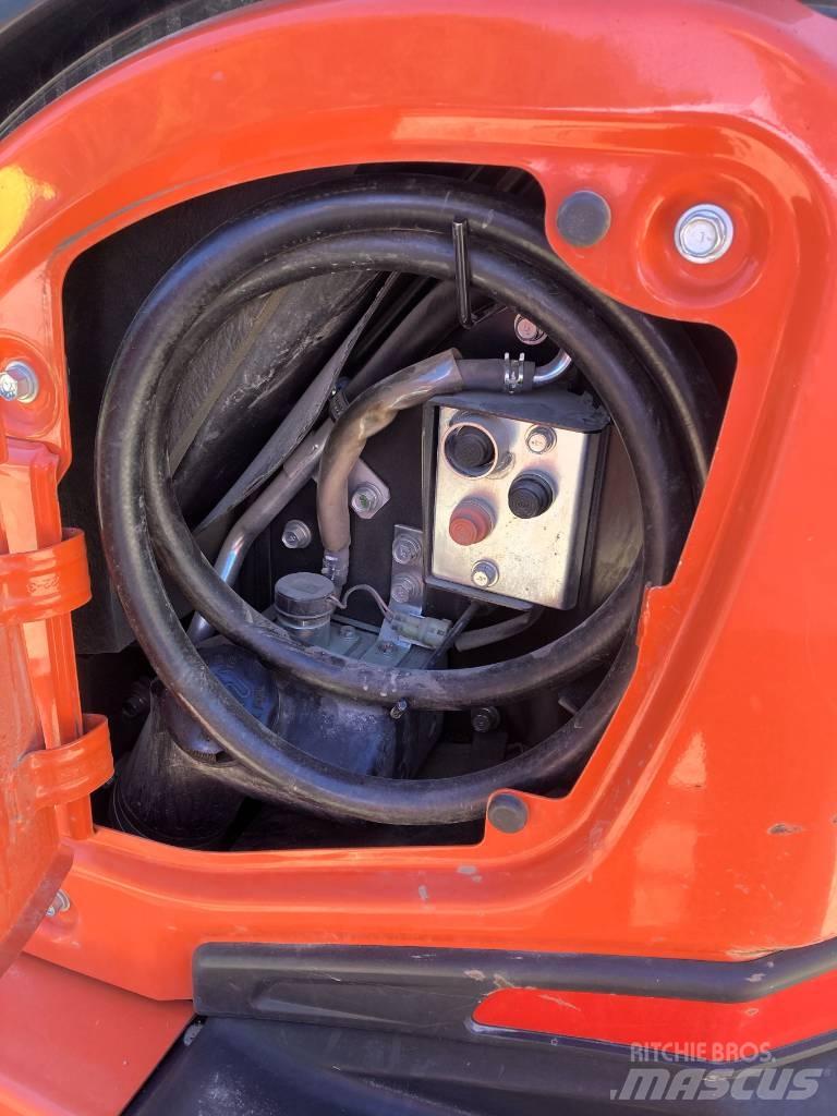 Kubota KX 057-4 小型挖土機/掘鑿機<7t(小型挖掘機)
