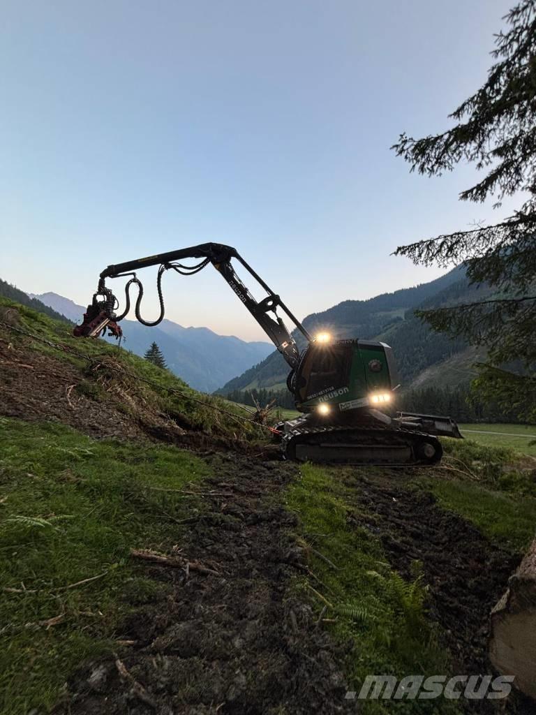 Neuson Forest 204HVT 收穫機