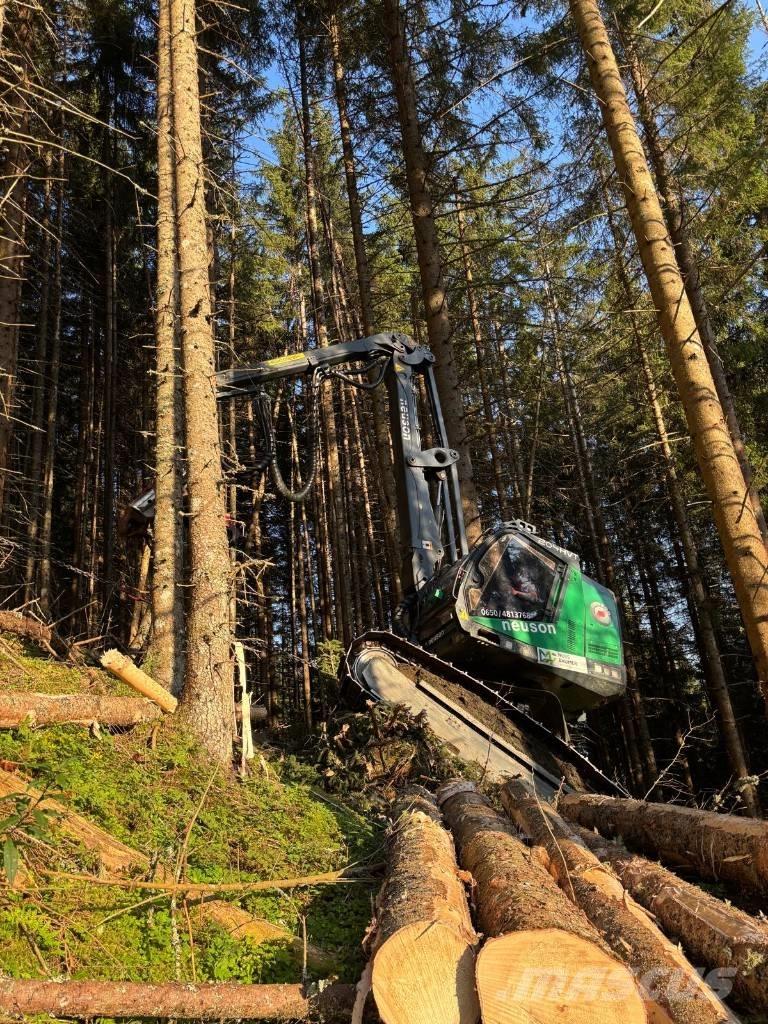 Neuson Forest 204HVT 收穫機