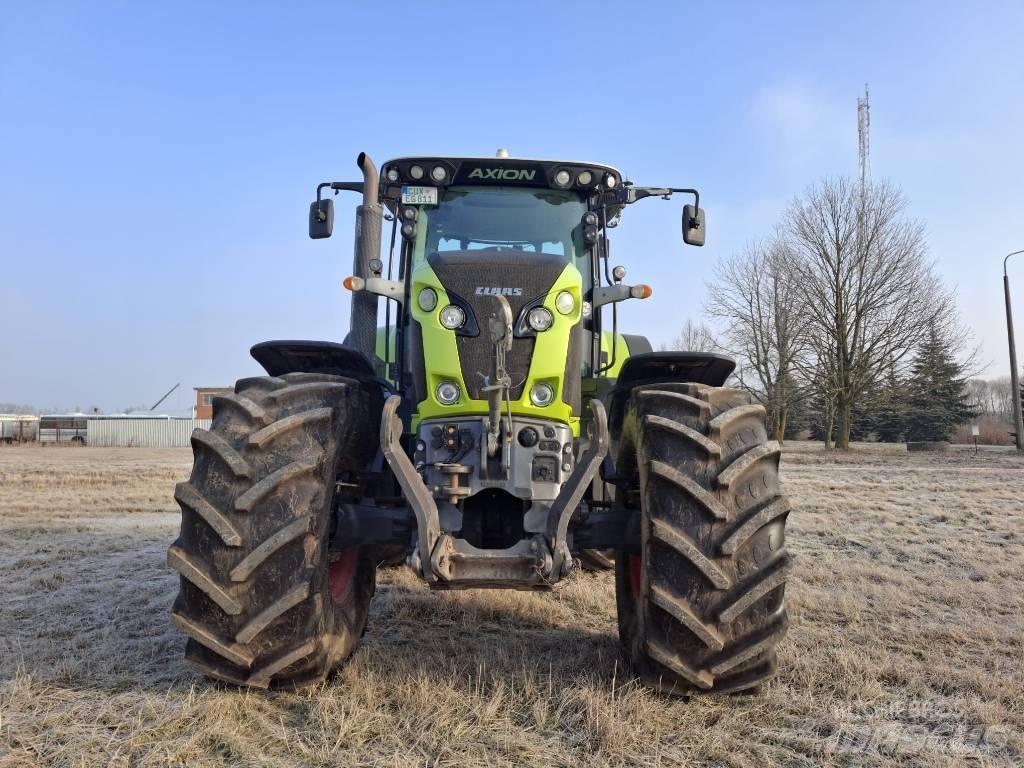 CLAAS Axion 810 曳引機