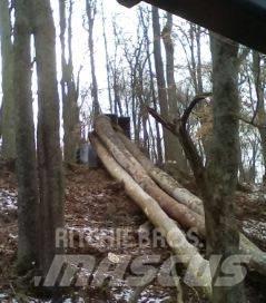 CAT 515 Skidder 滑移轉向裝載機